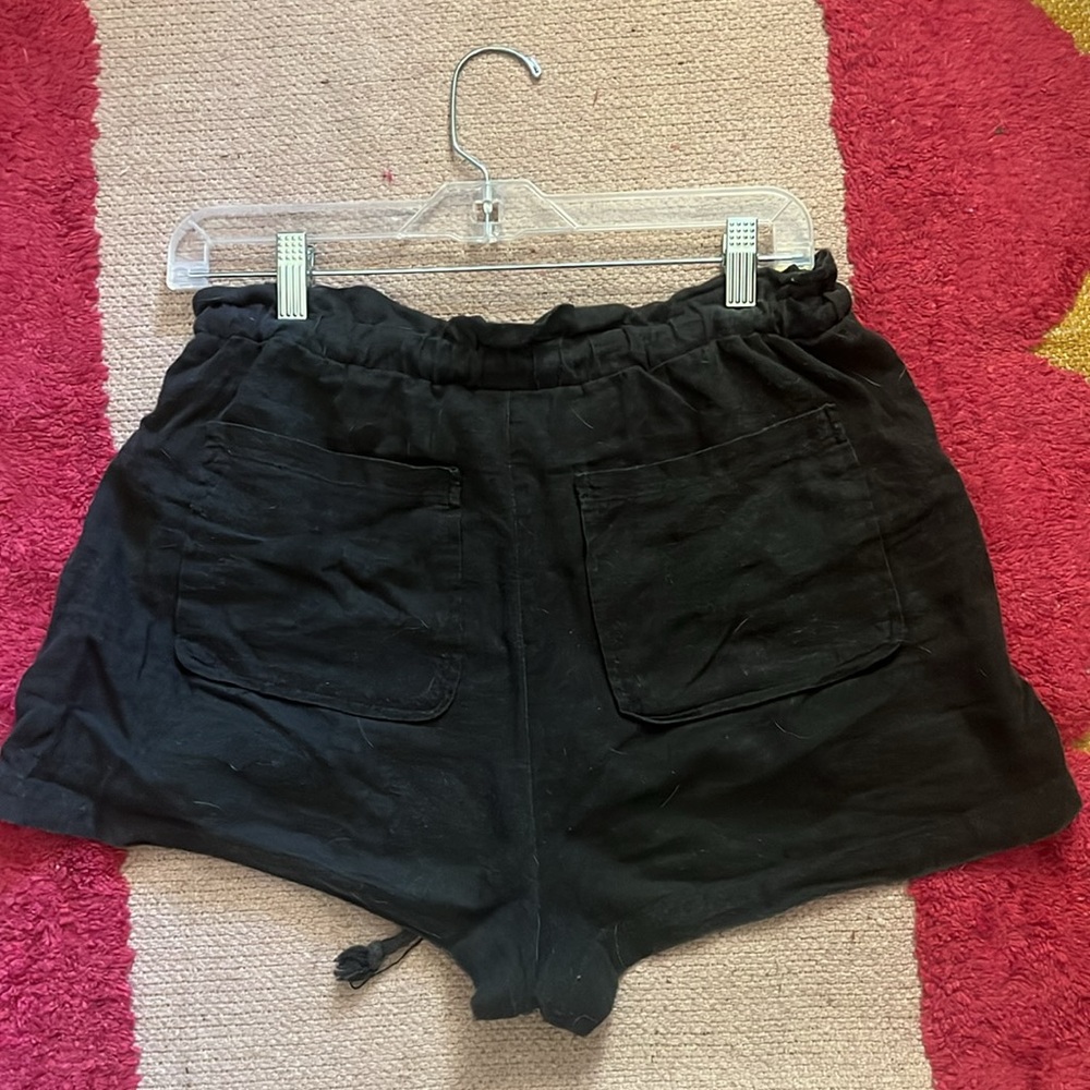 Universal Threads Linen Shorts - Picture 2 of 2